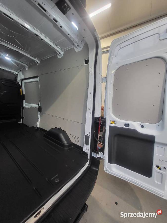 Ford transit zabudowa tapicerka podłoga boki Żółwin