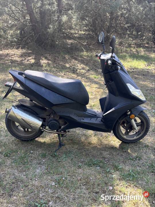 Skuter 2t Generic Xor 2007 4KM Generic łódzkie Wieruszów