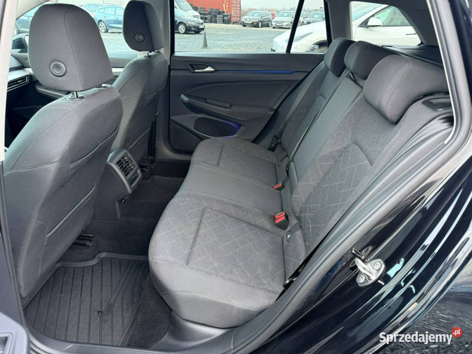 Volkswagen Golf Variant 20 TDi 115 20212022r podgrzewane fotele Volkswagen Wojkowice sprzedam