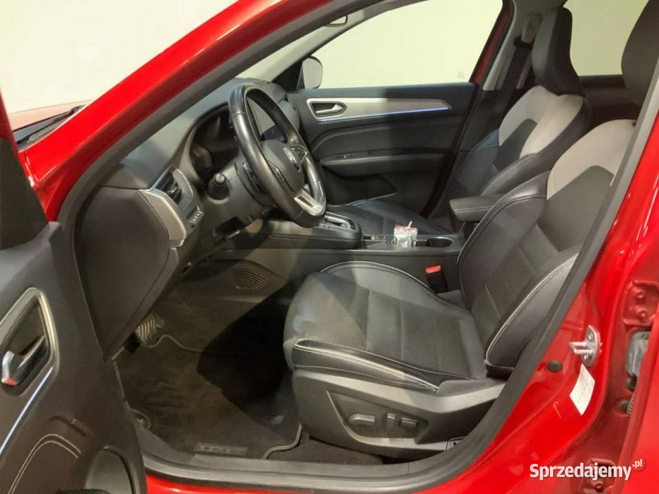 Renault Arkana Sadlno