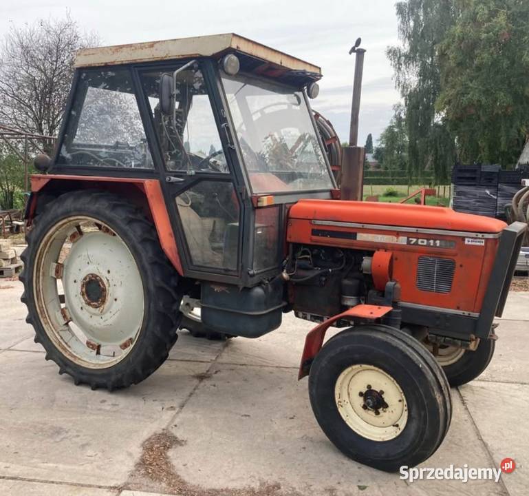Ciągnik rolniczy Zetor 7011 ze wspomaganiem koła Annopol