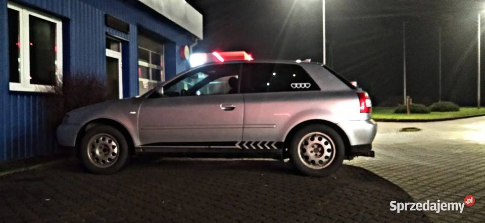 Sprzedam uszkodzoną Audi A3 8l manualna Golub-Dobrzyń