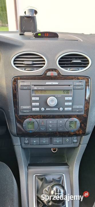 Ford Focus MK2 kombi 16 GHIA 7 000 Focus