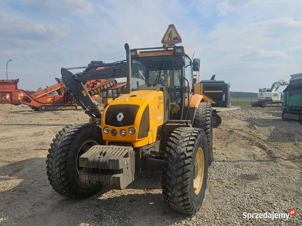 Ciągnik Renault Ergos 456 z kosiarką bijakową Krzykosy