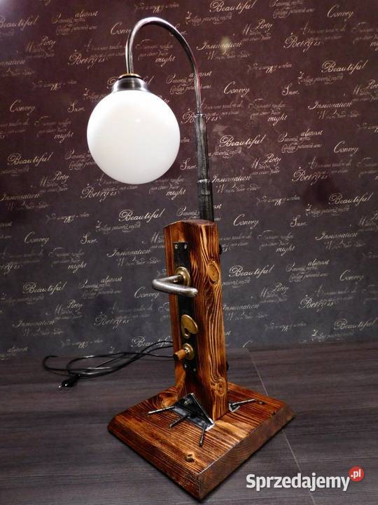 Lampa stołowa z drewna i staroci odcienie brązowego Słupsk
