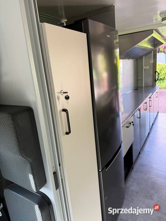 Food Truck Samochód gastronomiczny Mercedes Specjalne