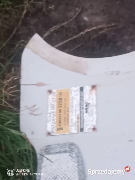 Klejenie i naprawa pontonu