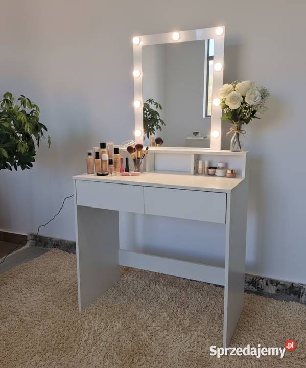 TOALETKA KOSMETYCZNA NOWA