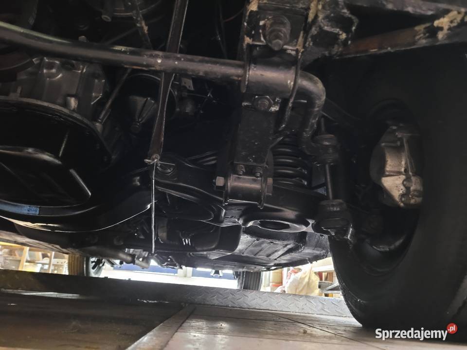 Mercedes w110 1966 r zarejestrowany na żółte Pozostałe Lubsko