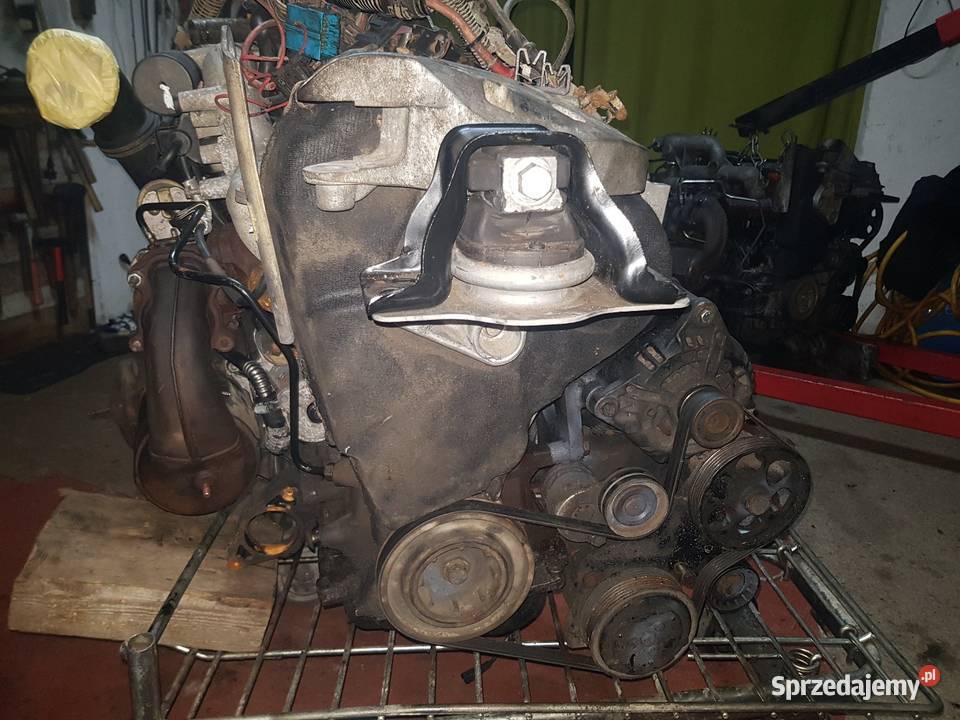Silnik 19 dci trafic vivaro megane primastar łódzkie Pabianice