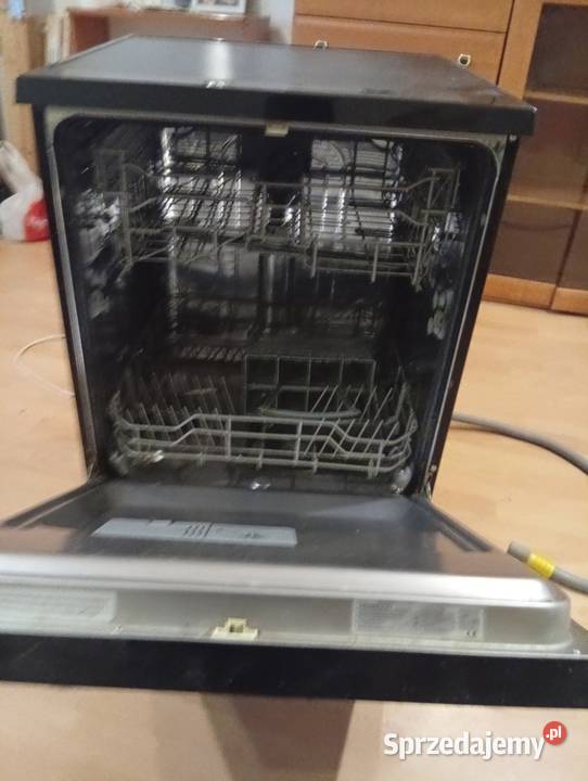 Mam do sprzedania zmywarkę do naczyń sprzedam