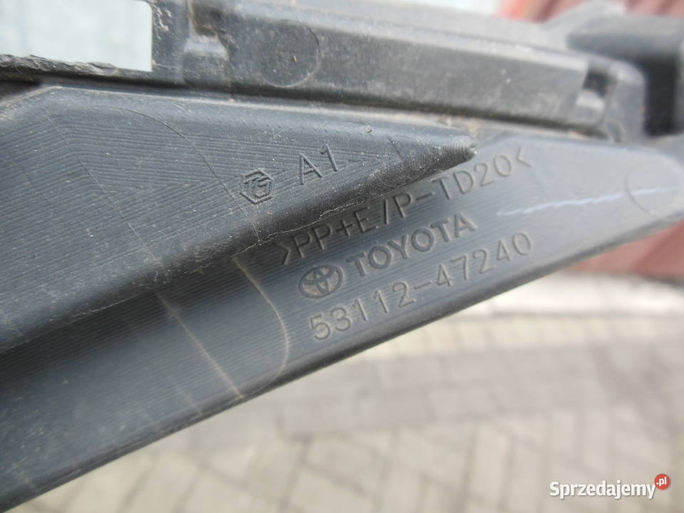 TOYOTA PRIUS XW50 16 Grill zderzaka 5311247240 Kozy sprzedam