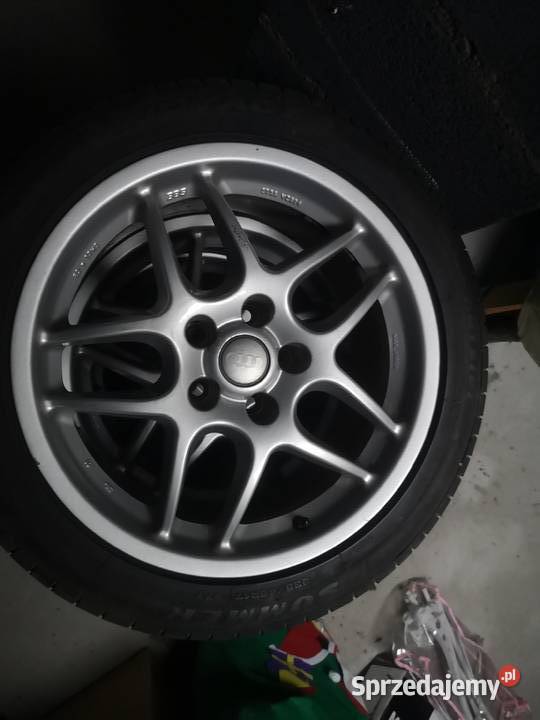 Sprzedam felgi R17 aluminiowe Niedrzwica Duża