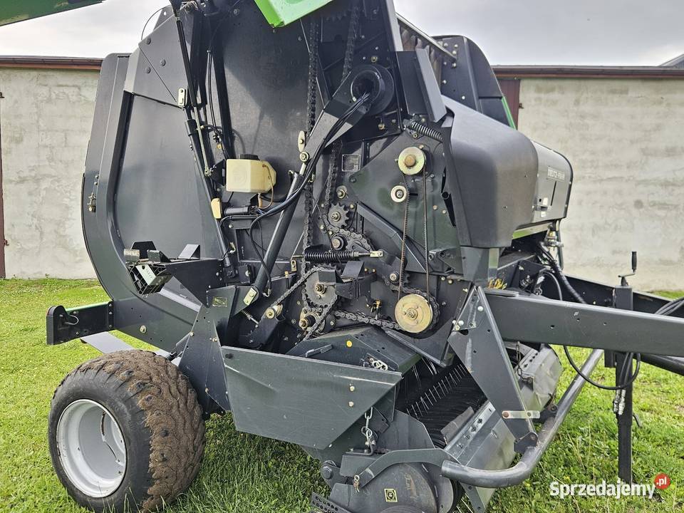 Prasa DeutzFahr Varimaster 560 rotornożesiatka Stryków