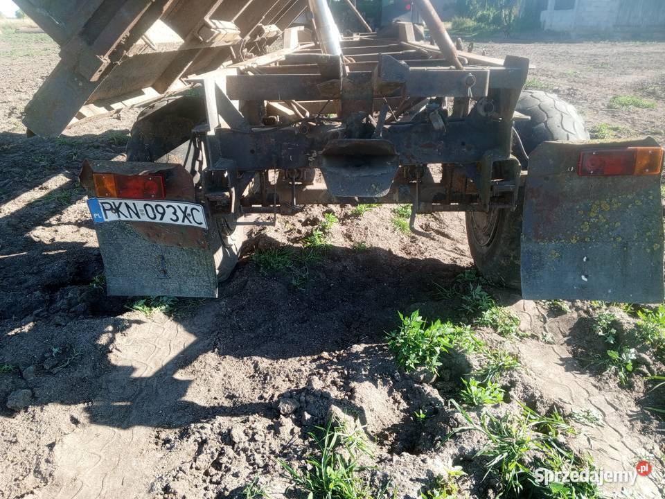 przyczepa objętościowa HL 8011 dwie przyczepy Konin