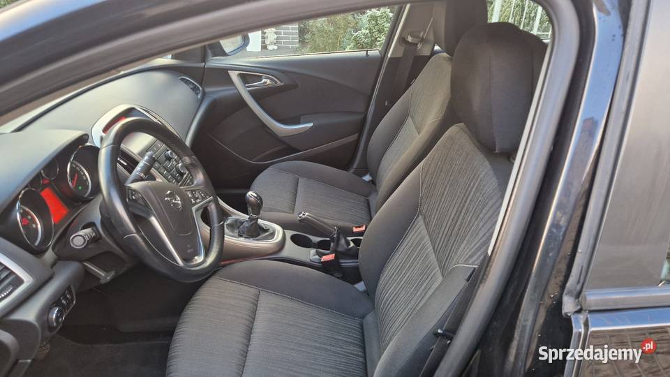 Opel Astra 16 Turbo Benzyna 180koni Niski