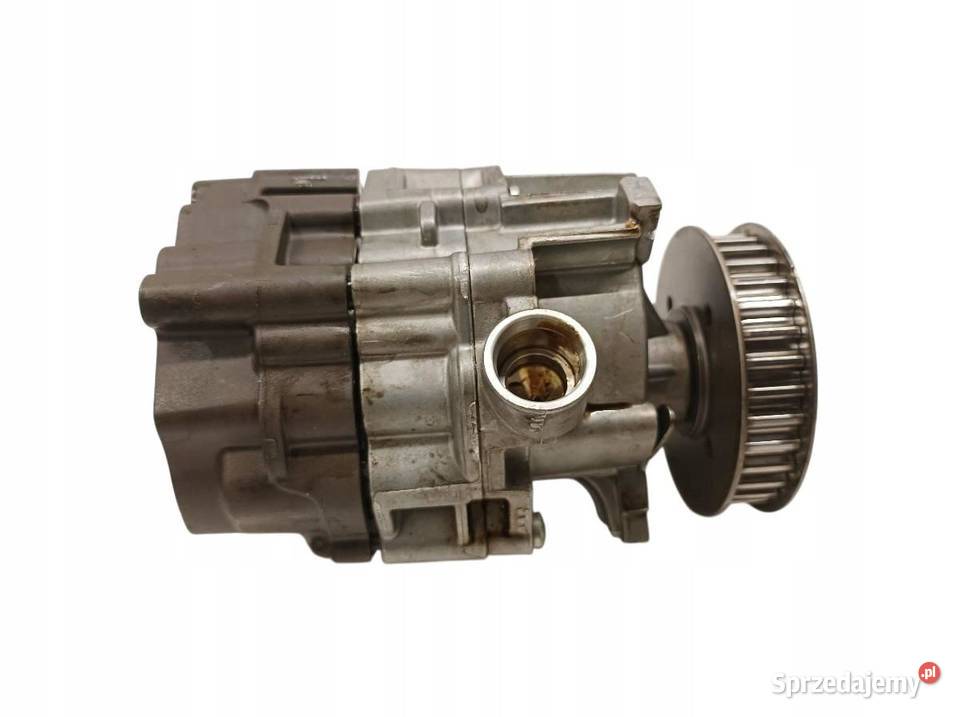 POMPA OLEJU A6541811600 20 CGI 45 AMG