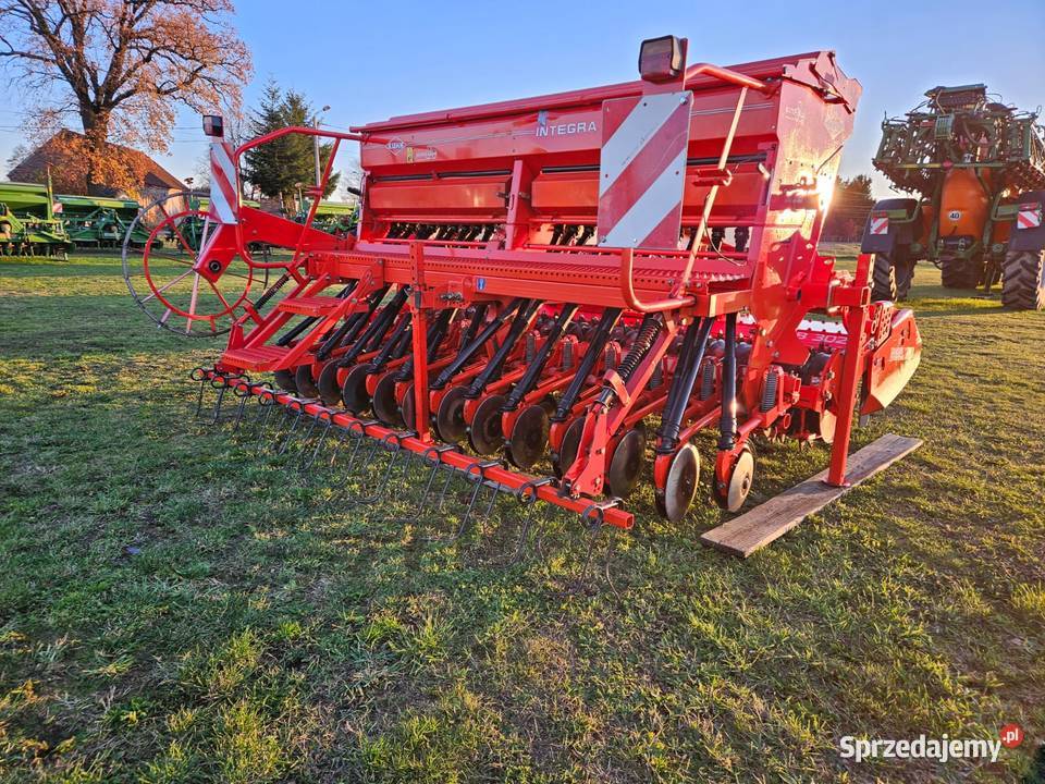 Siewnik Agregat uprawowo siewny Kuhn Integra Szprotawa