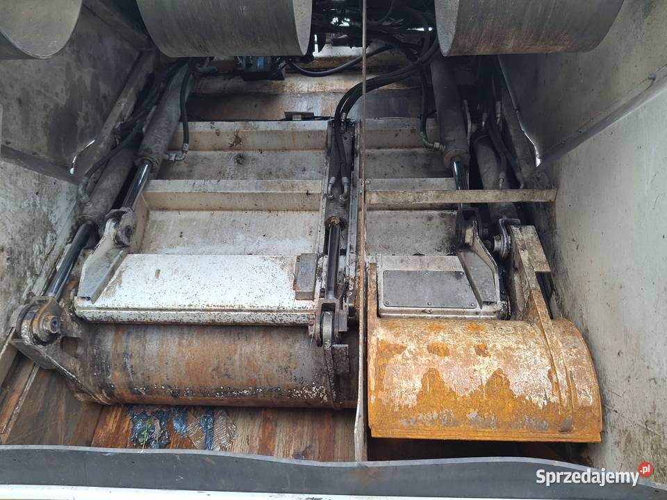 Iveco Stralis 360 Śmieciarka FAUN Dwukomorowa bezwypadkowy pomorskie Sierakowice