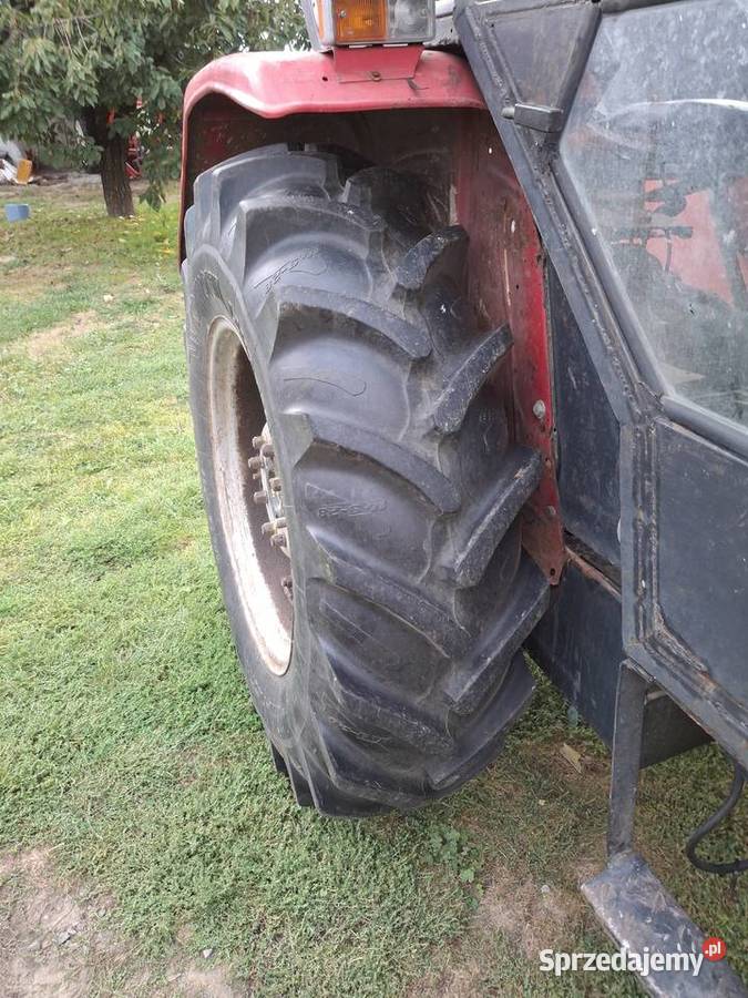 Traktor sprzedam Pawłów