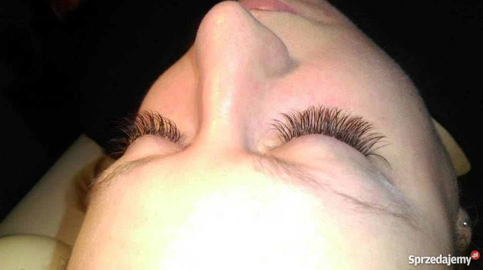 Przedłużanie zagęszczanie rzęs