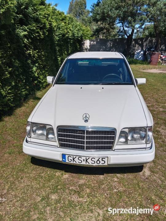 Sprzedam Mercedes W124 sedan