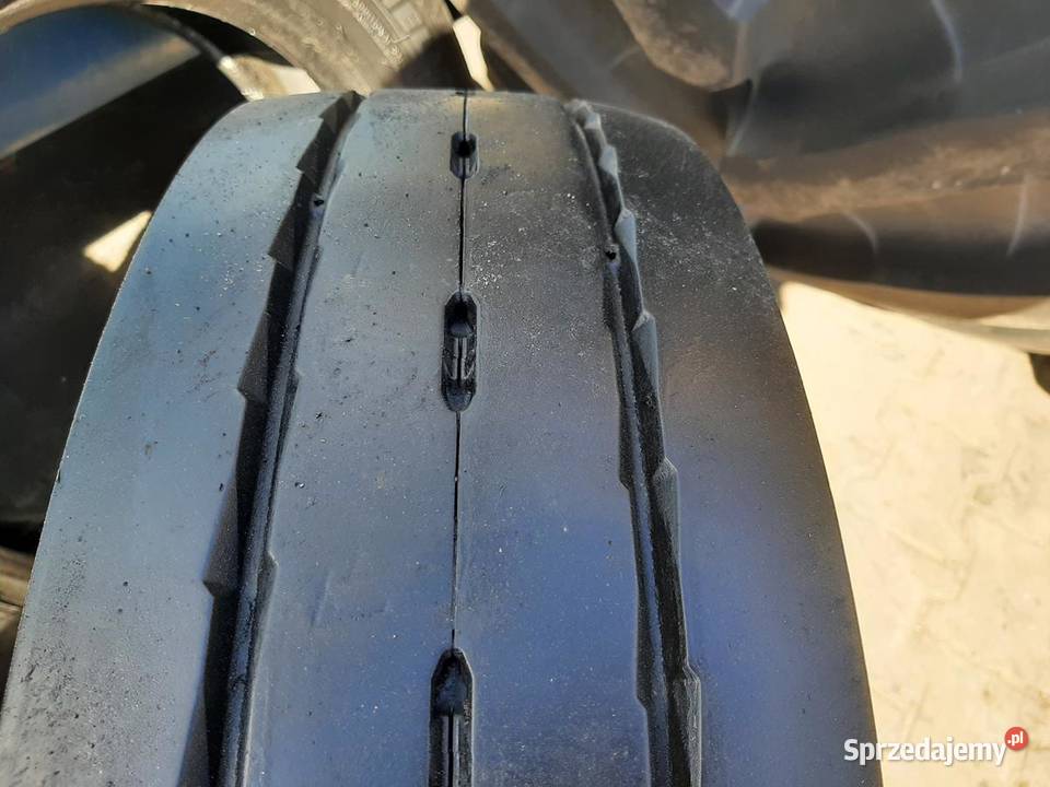 2x Opona używana ciężarowa 20565R175 MICHELIN Ciężarowe Zaścianki sprzedam