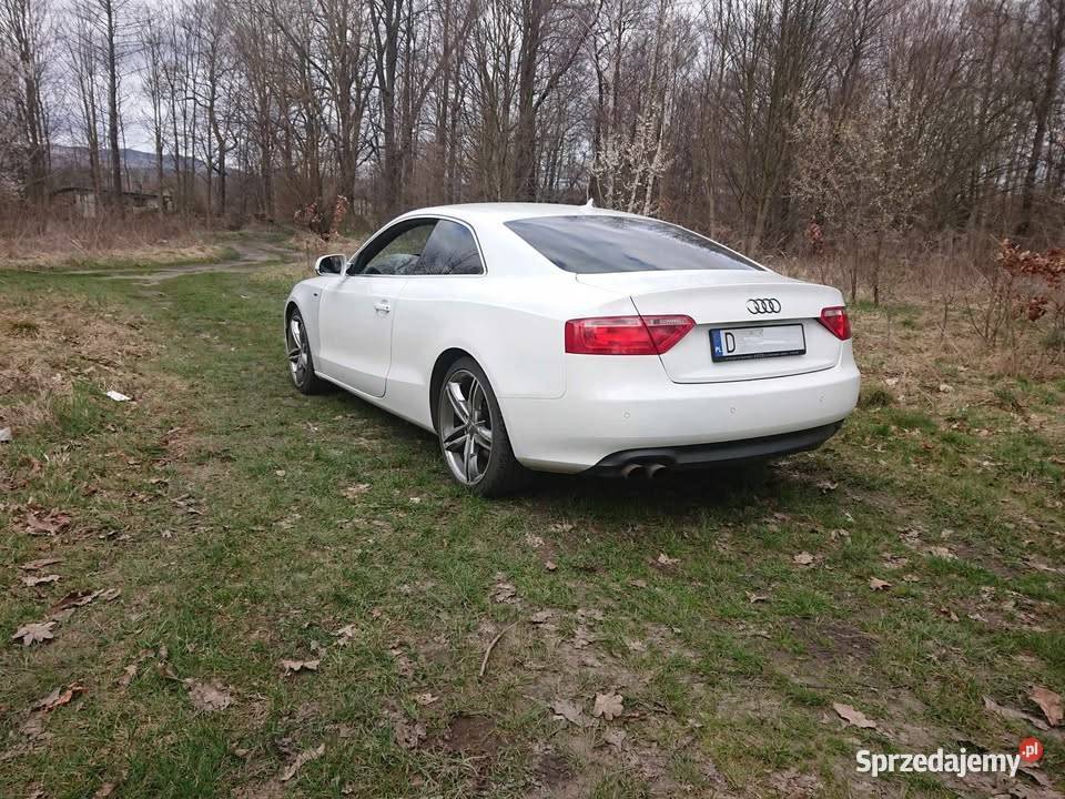 Audi A5 18 TFSI Coupe 2009 2/3