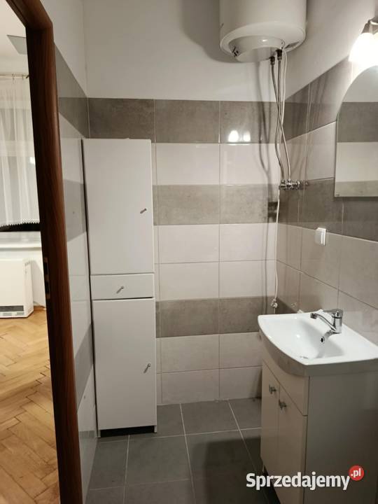 Kawalerka do zamieszkania 2 piętra