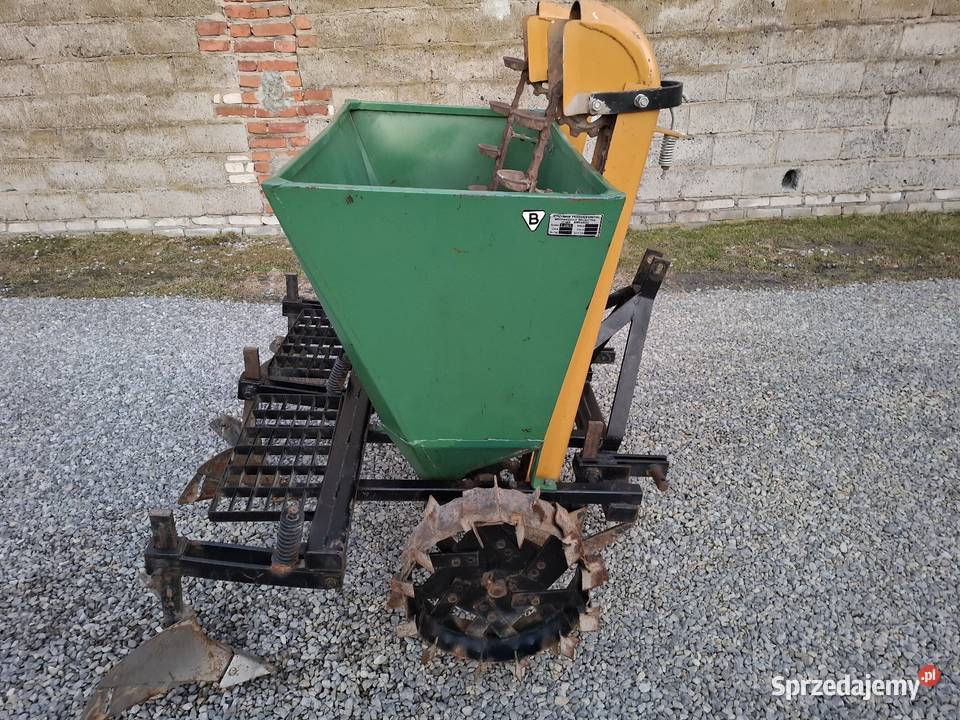 Sadzarka do ziemniaków KMPR Radom
