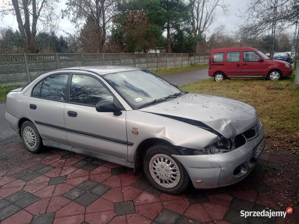 Mitsubishi carisma uszkodzony Łódź