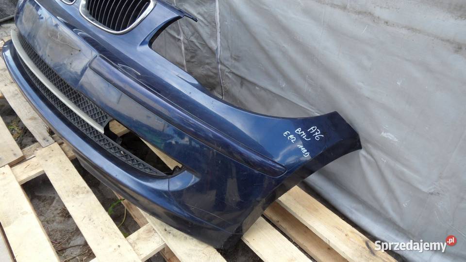 BMW E82 LIFT 11r zderzak przód