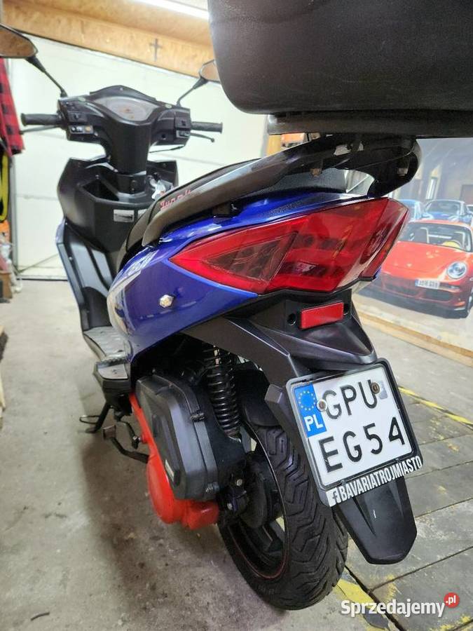 SKUTER 125 JUNAK 611 NOWE OPONY KASK SPRAWNY KAT nieuszkodzony Kosakowo sprzedam