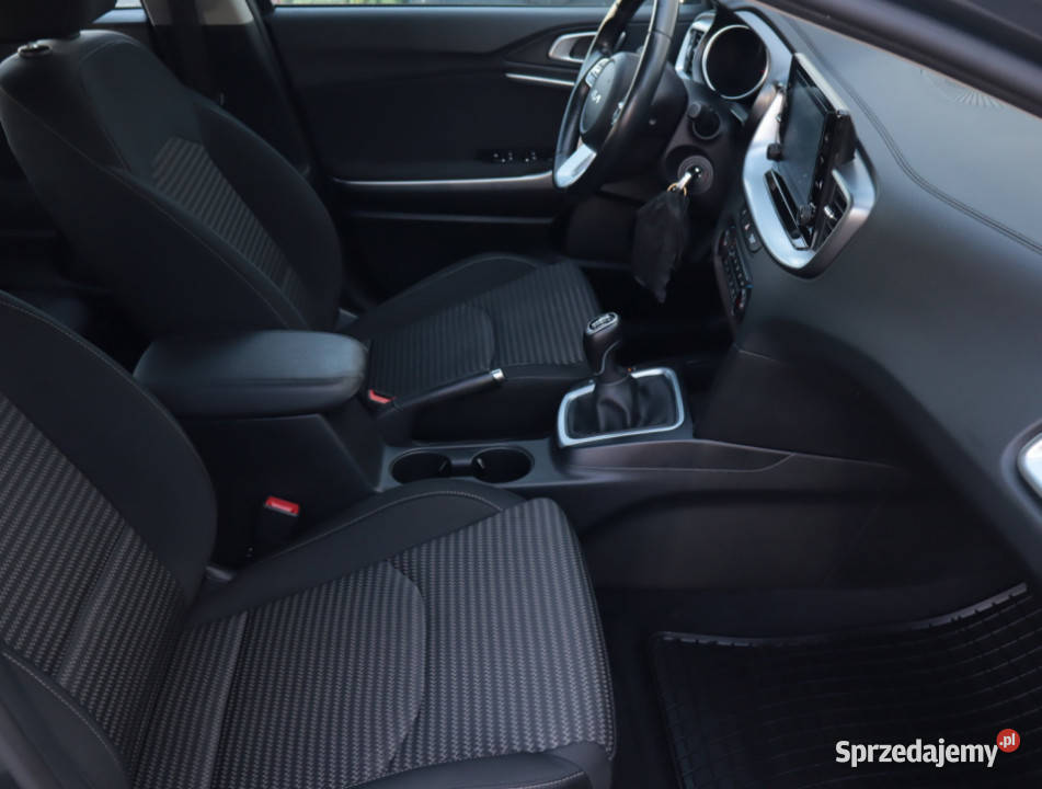 Kia Ceed 15 TGDI elektryczne szyby Lublin sprzedam