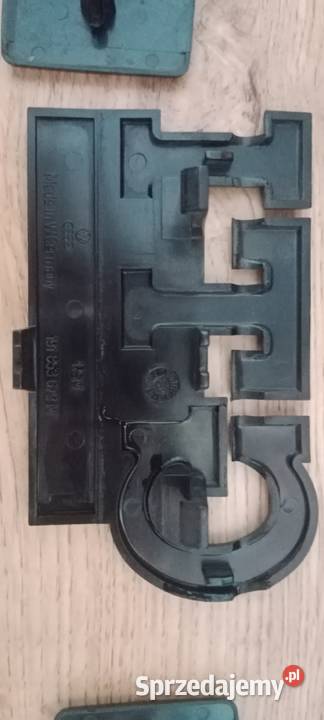 Oryginalne emblematy GTI 16v plus dwa w błotniki lubelskie Lublin sprzedam