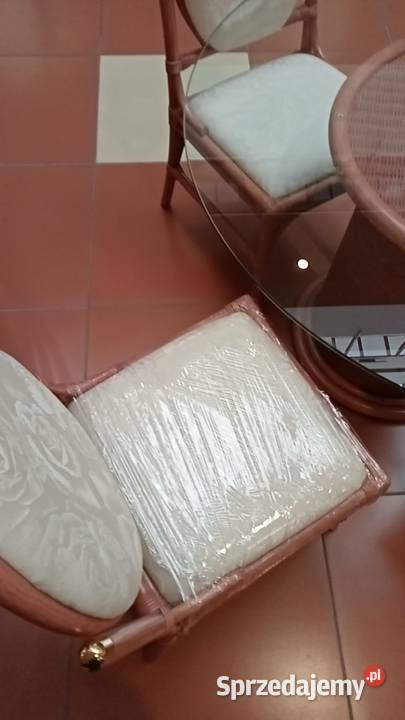 Krzesła włoskie Varaschin 4 luksusowe kolonialne 94cm