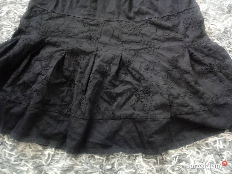 Spódnica czarna z haftem Chrzanów sprzedam