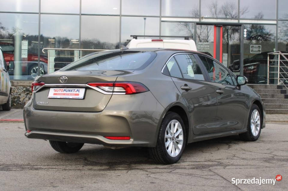 Toyota Corolla 2022r salon serwis ASO Carplay Kraków