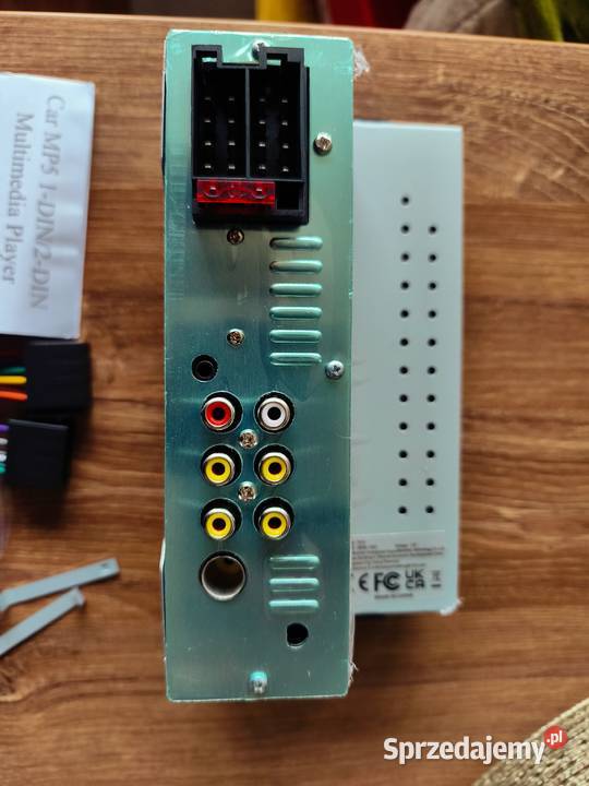 nowe uniwersalne radio samochodowe 7018B 2Din z