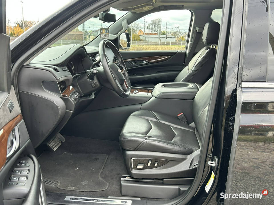 Cadillac Escalade 62 Luksusowy SUV IV 2015