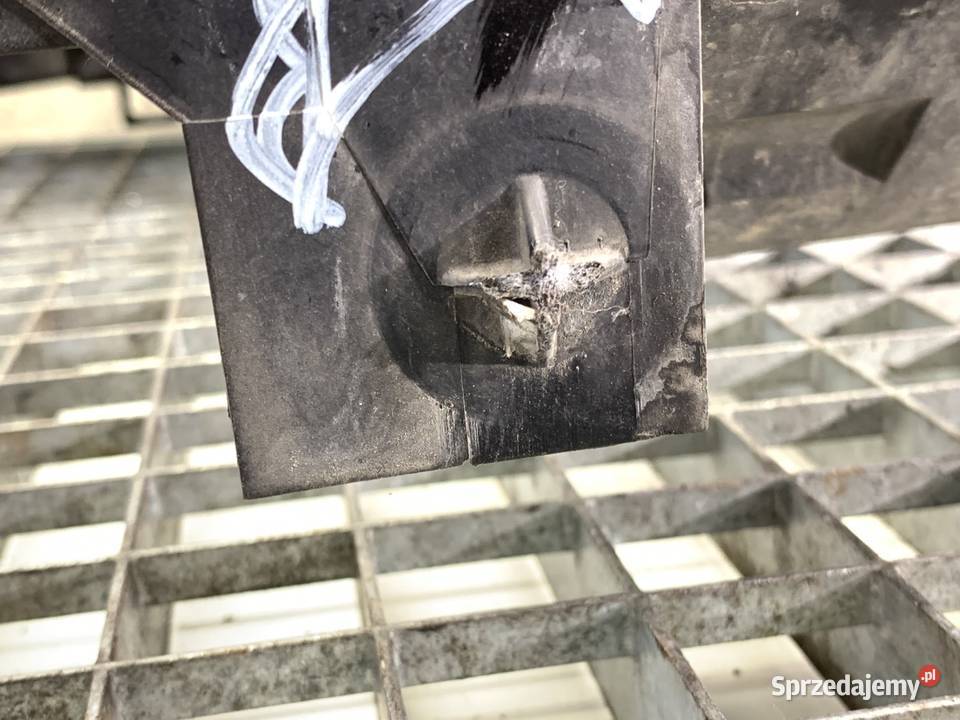 PAS PRZEDNI RENAULT SCENIC III 752100007R 16 130 podkarpackie