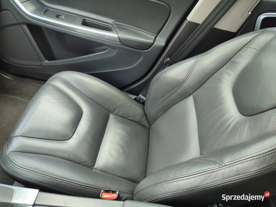 Sprzedam ładne VOLVO V60 D3 z udokumentowanym diesel Bełżyce