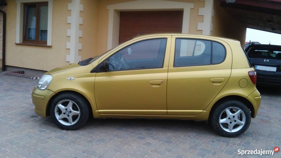 Toyota Yaris 10 benzyna 5drzwiowa Kwilcz