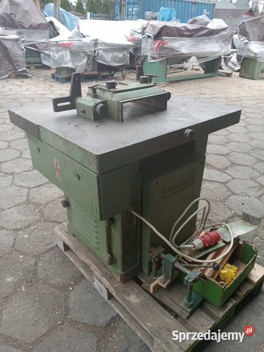 Frezarka dolnowrzecionowa z wózkiem Gomad pomorskie Wejherowo sprzedam