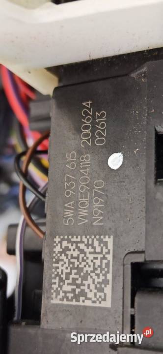 AUDI A3 8Y WIĄZKA KABINY ŚRODEK 5WA927902G Materiały instalacyjne sprzedam