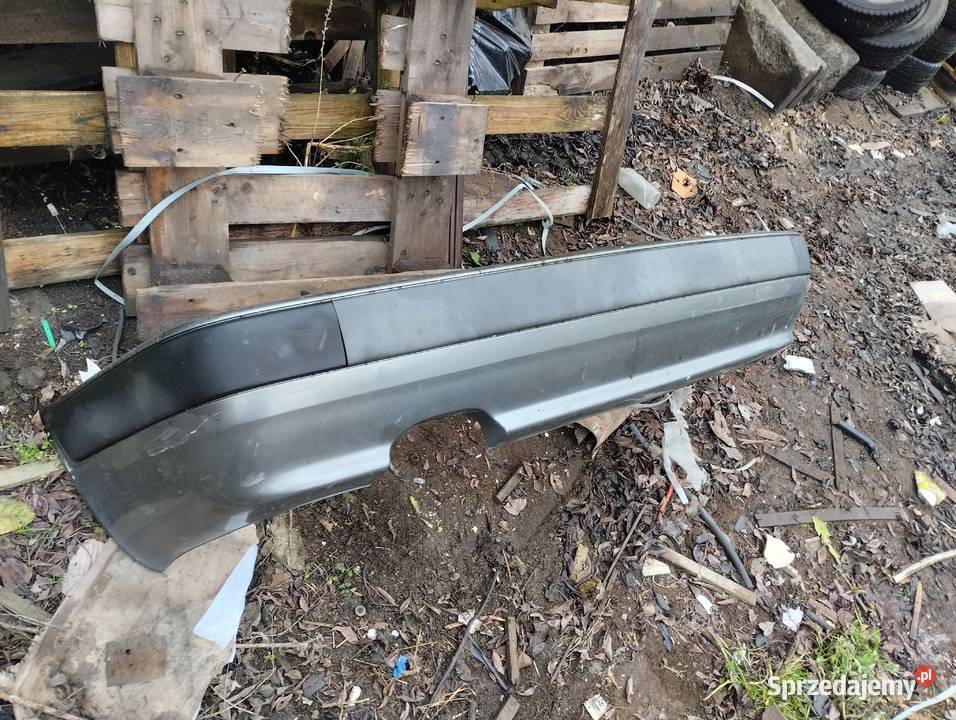 tylny zderzak audi 80 b4 sedan Zderzaki Gniew