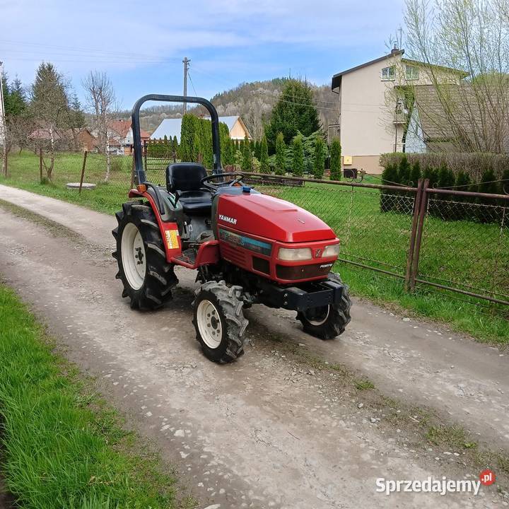 Traktor Yanmar Af220s 22 4x4 iseki Kubota Rzeszów