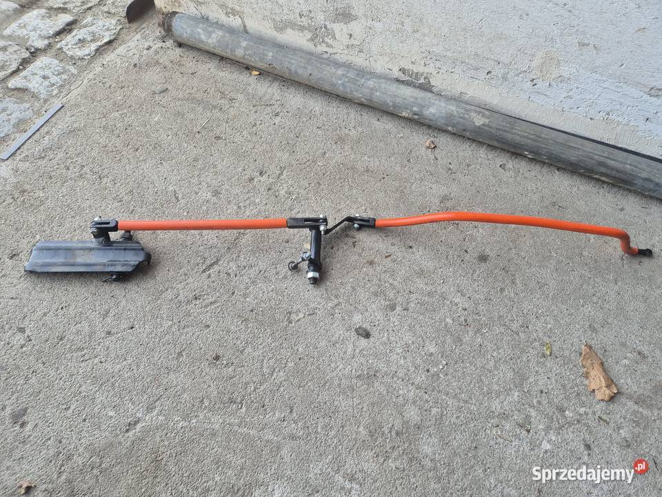 Dźwignia gazu Ursus C330 pedał gazu Bucze