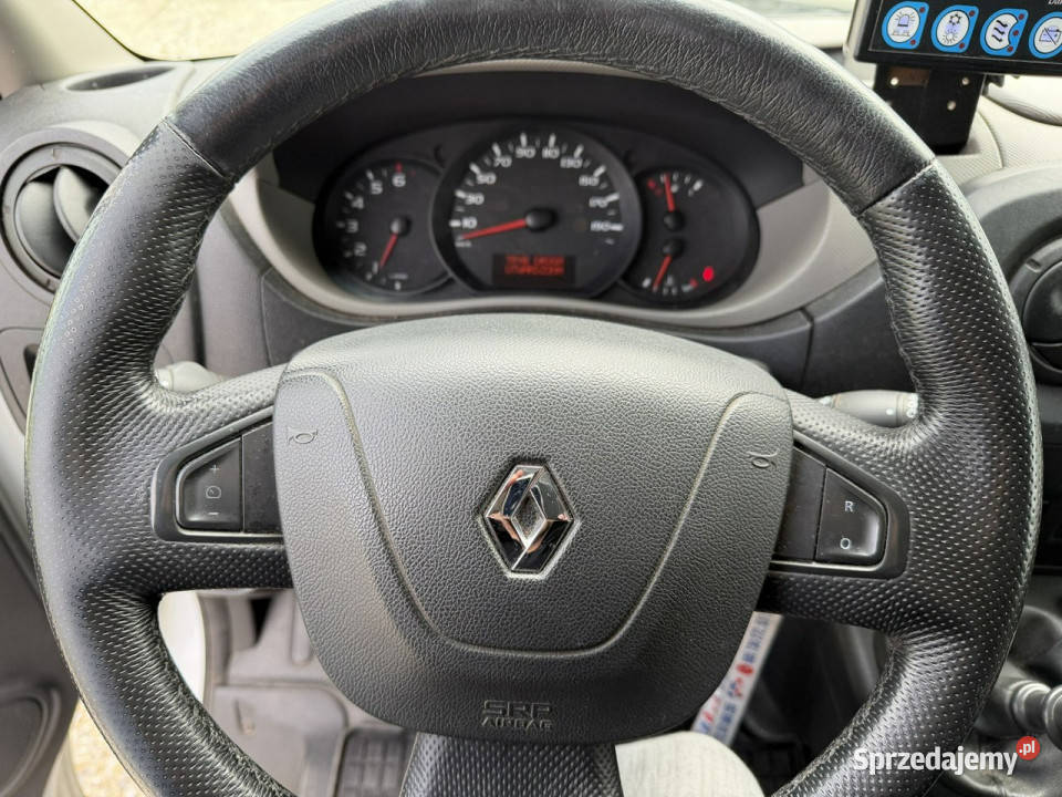 ambulansy Renault Master Renault Master 2015 Specjalne wielkopolskie