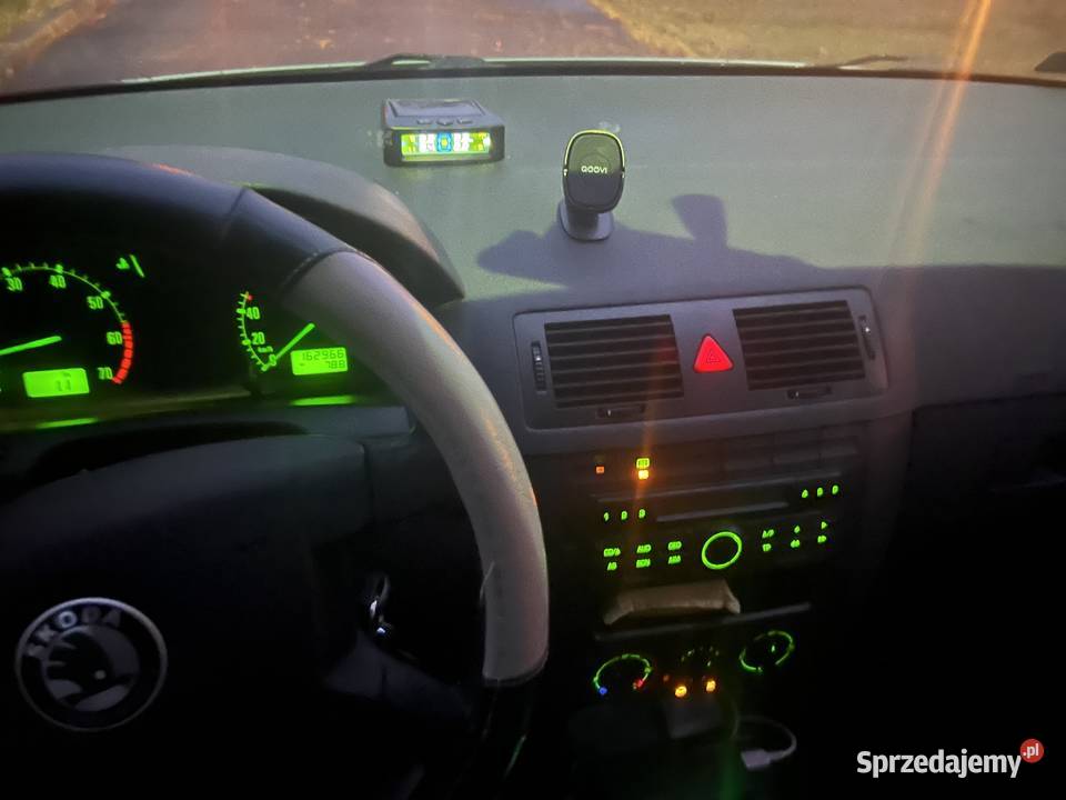 Skoda Fabia 1 sedan 1390 3 2004 Lublin